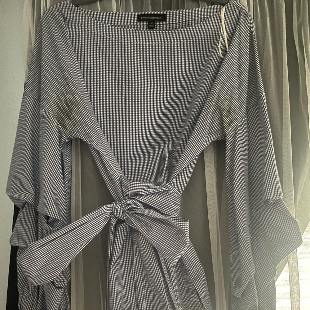Banana Republic Blue Check Wrap Top Size Medium